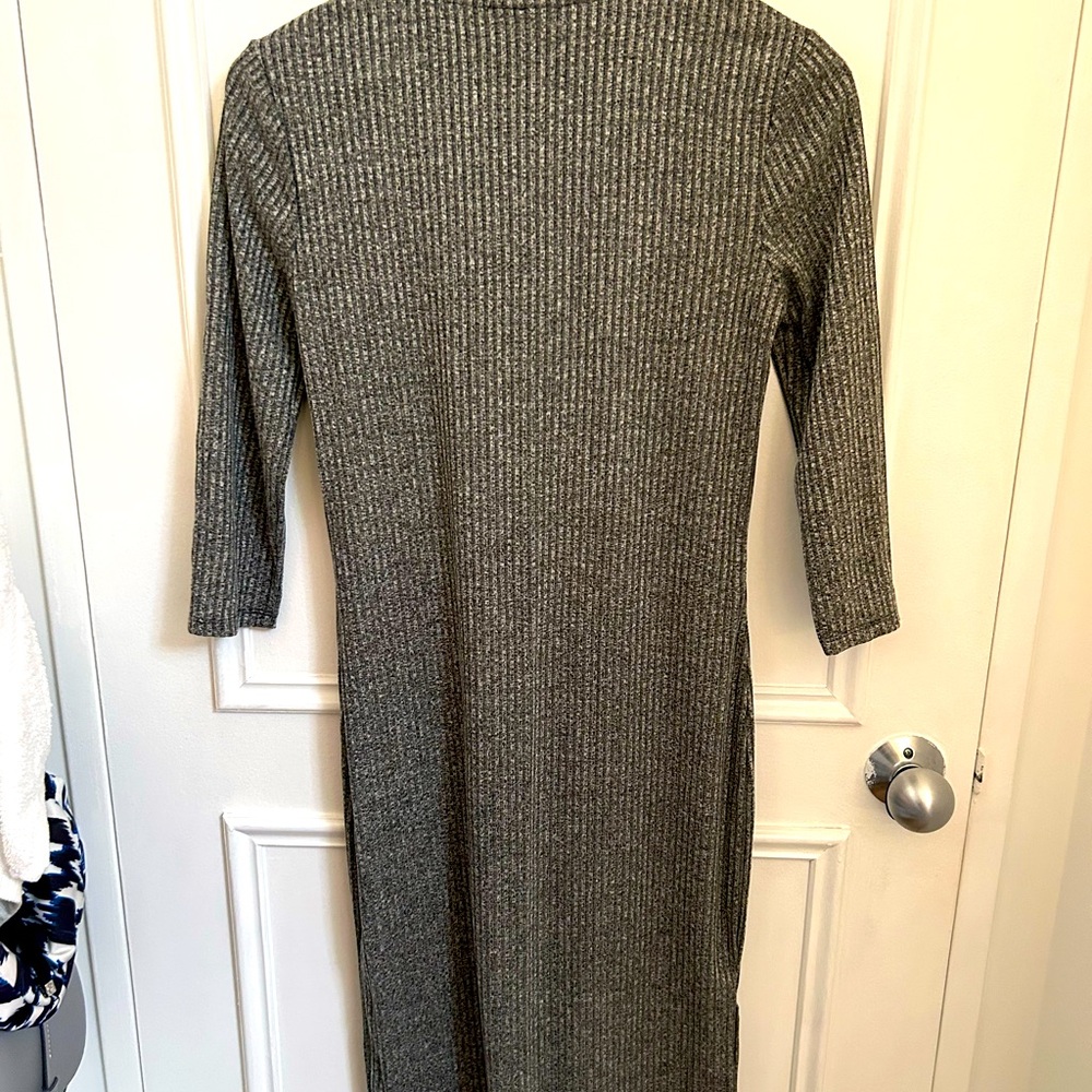 Skin tight dress. New midi dress. Size M